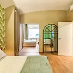 Apartment Downtownapartments - Croce Di Malta Royale