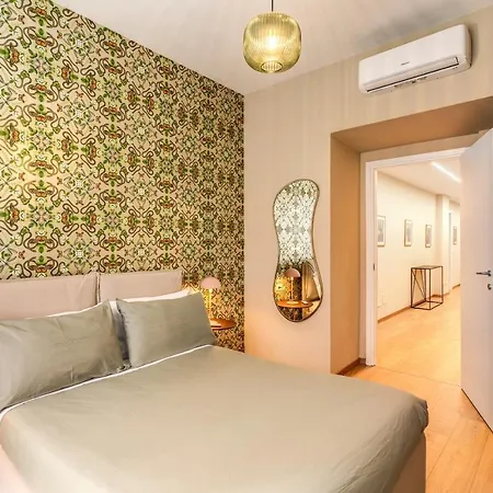 Downtown Srl - Croce Di Malta Royale * 斯培西亚