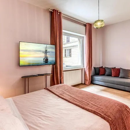 Downtown Srl - Croce Di Malta Royale *